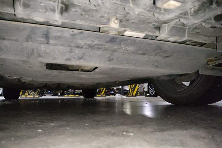 Used Toyota Reiz 2010 2.5V Fashion Luxury Navigation Edition Chassis Front