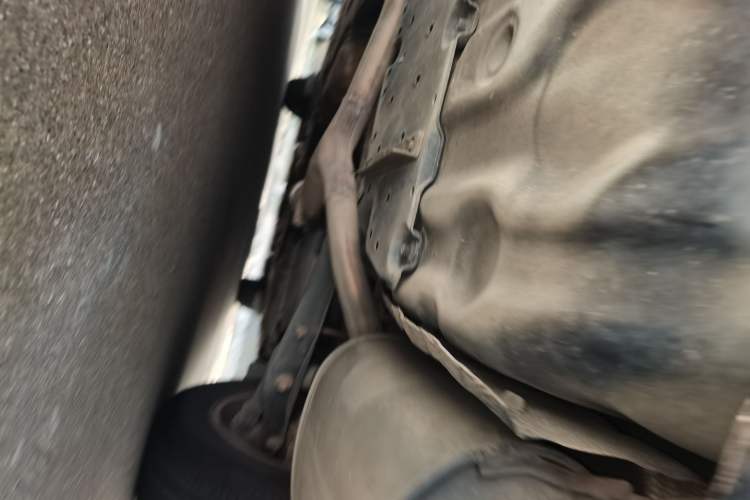 Used Toyota Reiz 2010 2.5V Fengdu Elite Edition Chassis Rear