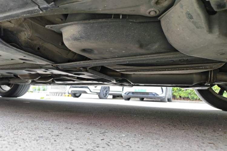 Used Toyota Reiz 2010 2.5V Fashion Elite Edition Chassis Rear Left