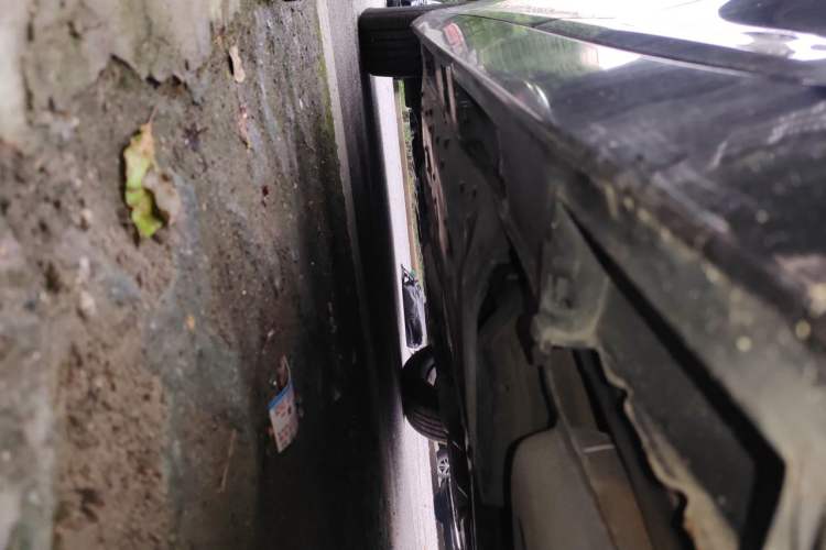 Used Toyota Reiz 2010 2.5S Fengdu Jinghua Edition Chassis Rear Left