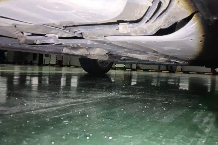 Used Toyota Reiz 2010 2.5V Fengdu Elite Edition Chassis Rear Right