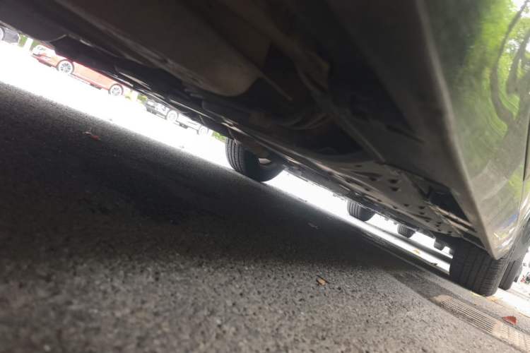 Used Toyota Reiz 2010 2.5V Fengdu Elite Edition Chassis Rear Right