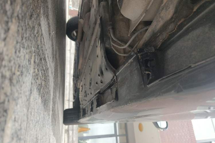Used Toyota Reiz 2010 2.5V Fengdu Elite Edition Chassis Rear Right
