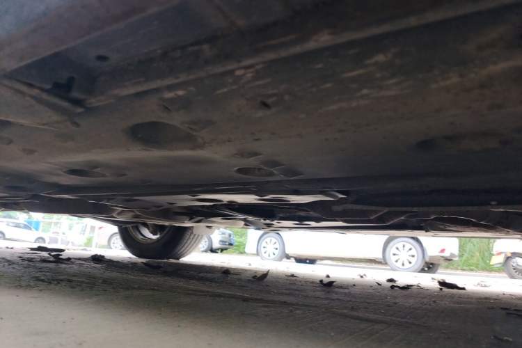 Used Toyota Reiz 2010 2.5V Fengdu Elite Edition Chassis Rear