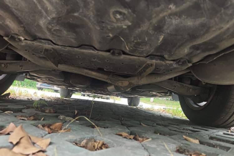 Used Toyota Reiz 2010 2.5V Fengdu Elite Edition Chassis Rear