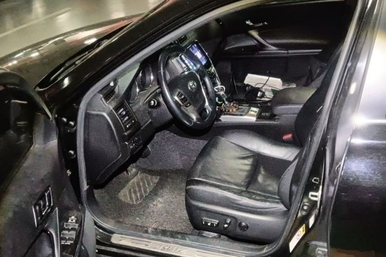 Used Toyota Reiz 2010 2.5V Fengdu Elite Edition Driver Seat