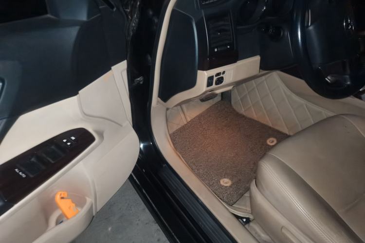 Used Toyota Reiz 2010 2.5S Fashion Elite Edition Driver Seat