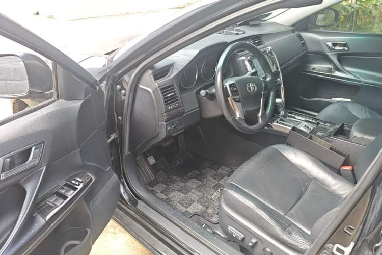 Used Toyota Reiz 2010 2.5V Fengdu Elite Edition Driver Seat