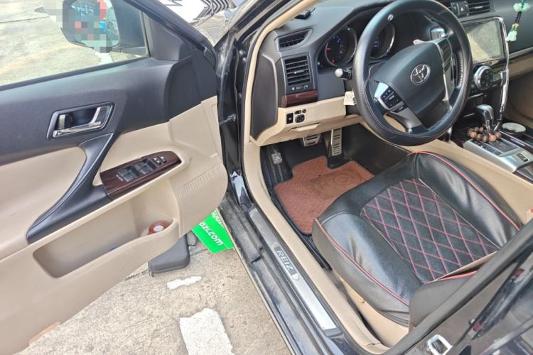 Used Toyota Reiz 2010 2.5V Fashion Elite Edition Driver Seat