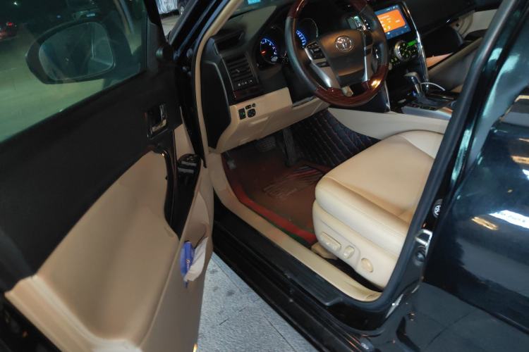 Used Toyota Reiz 2010 2.5V Fengdu Elite Edition Driver Seat