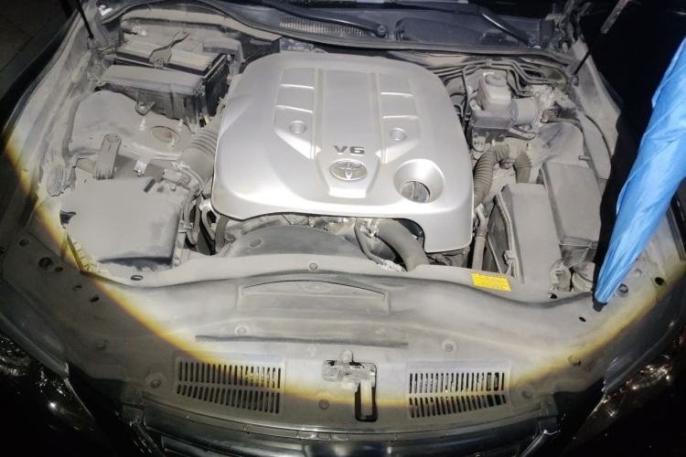 Used Toyota Reiz 2010 2.5V Fengdu Elite Edition Engine Bay