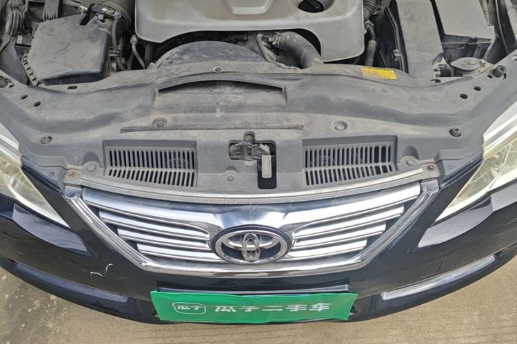 Used Toyota Reiz 2010 2.5V Fengdu Elite Edition Engine Bay