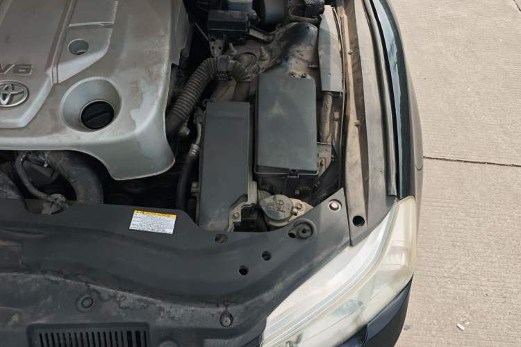 Used Toyota Reiz 2010 2.5S Fengdu Jinghua Edition Engine Bay Left