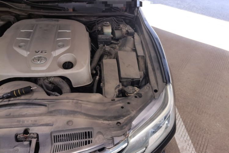 Used Toyota Reiz 2010 2.5V Fengdu Elite Edition Engine Bay Left