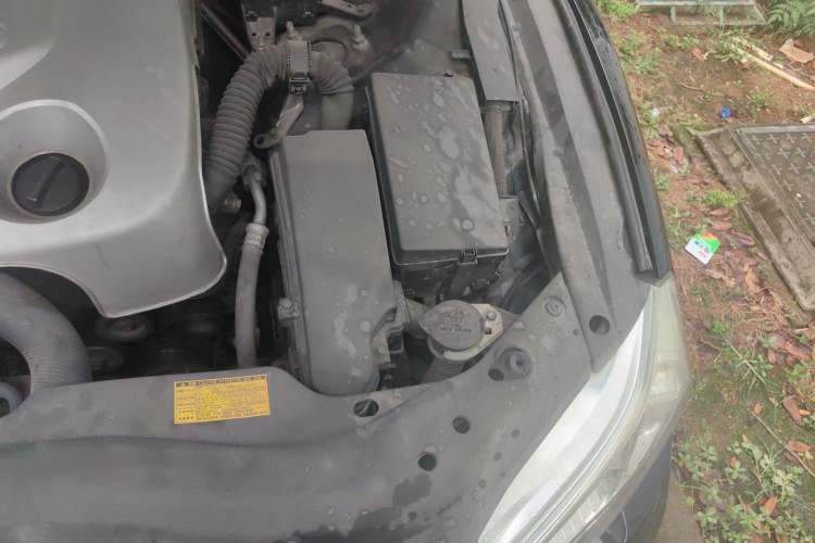 Used Toyota Reiz 2010 2.5V Fengdu Elite Edition Engine Bay Left