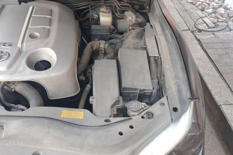 Used Toyota Reiz 2010 2.5V Fengdu Elite Edition Engine Bay Left