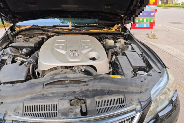 Used Toyota Reiz 2010 2.5V Fashion Elite Edition Engine Bay Left