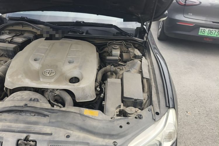 Used Toyota Reiz 2010 2.5V Fengdu Elite Edition Engine Bay Left