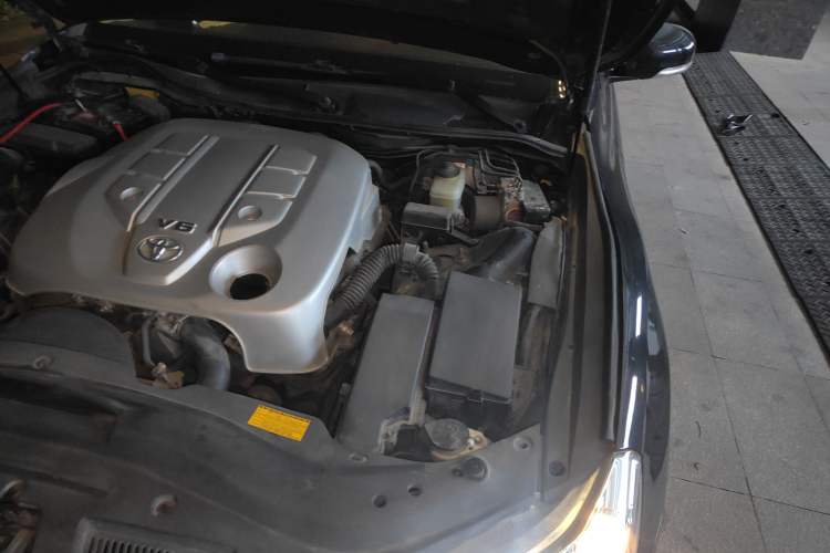 Used Toyota Reiz 2010 2.5V Fengdu Elite Edition Engine Bay Left