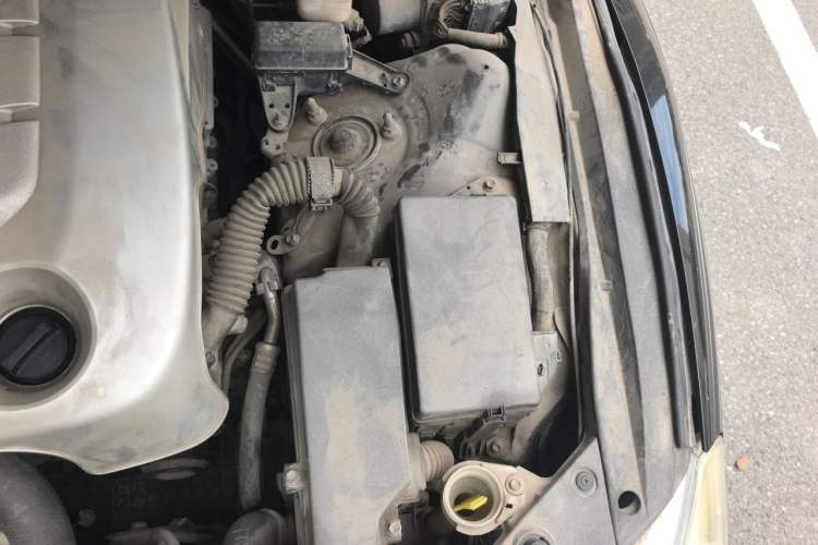 Used Toyota Reiz 2010 2.5V Fengdu Elite Edition Engine Bay Left