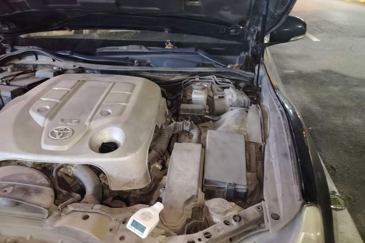 Used Toyota Reiz 2010 2.5S Fengdu Jinghua Edition Engine Bay Left