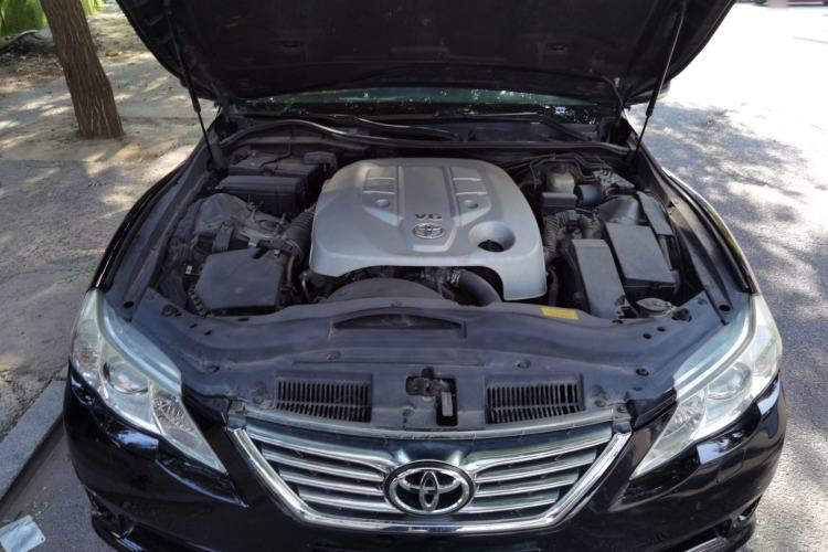 Used Toyota Reiz 2010 2.5V Fengdu Elite Edition Engine Bay