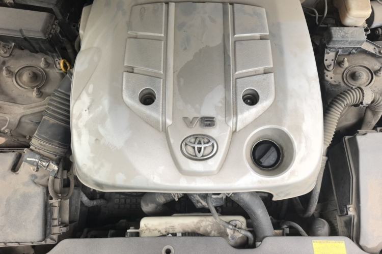 Used Toyota Reiz 2010 2.5V Fengdu Elite Edition Engine Bay