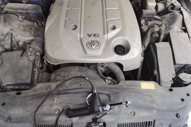 Used Toyota Reiz 2010 2.5V Fengdu Elite Edition Engine Bay