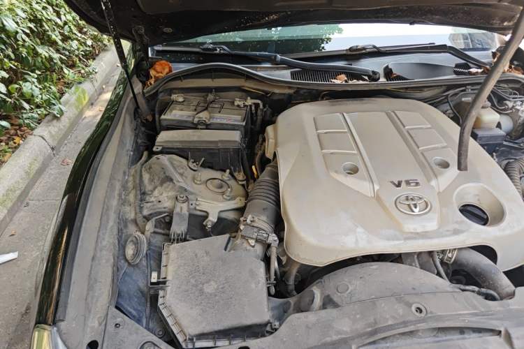 Used Toyota Reiz 2010 2.5S Fengdu Jinghua Edition Engine Bay Right
