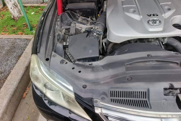 Used Toyota Reiz 2010 2.5S Fengdu Jinghua Edition Engine Bay Right