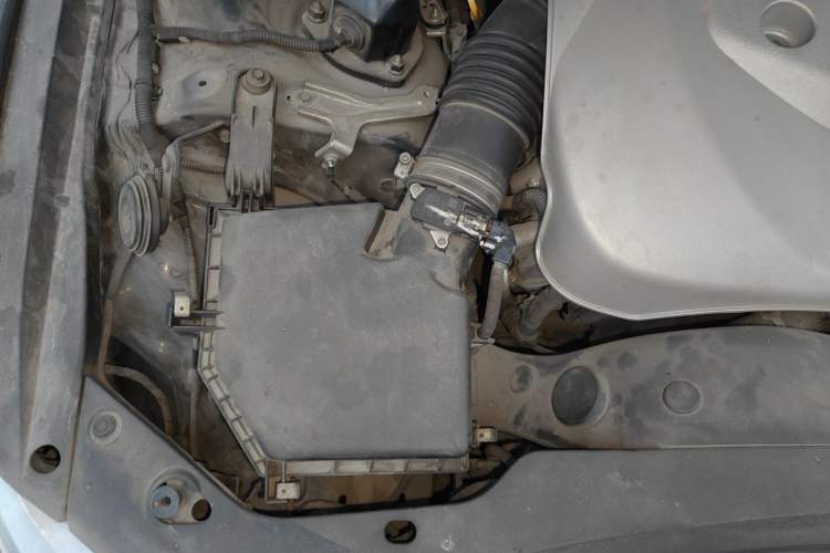 Used Toyota Reiz 2010 2.5S Fashion Elite Edition Engine Bay Right