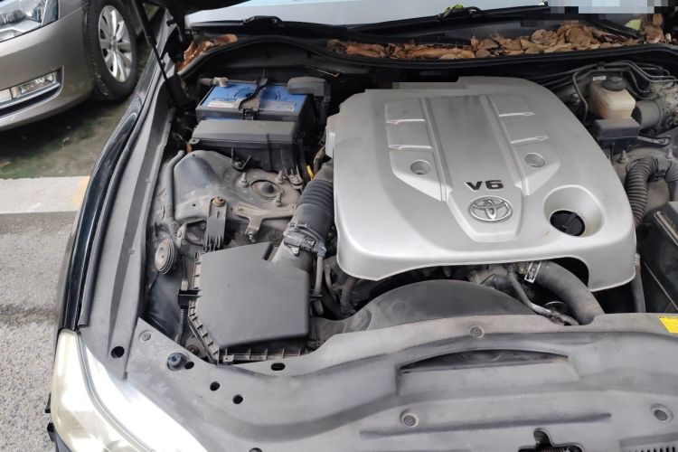 Used Toyota Reiz 2010 2.5S Fengdu Jinghua Edition Engine Bay Right