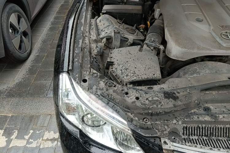 Used Toyota Reiz 2010 2.5V Fengdu Elite Edition Engine Bay Right