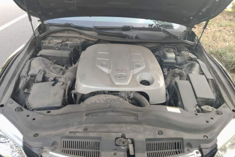 Used Toyota Reiz 2010 2.5S Fengdu Jinghua Edition Engine Bay