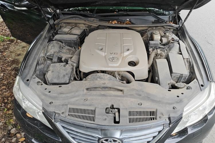 Used Toyota Reiz 2010 2.5V Fengdu Elite Edition Engine Bay