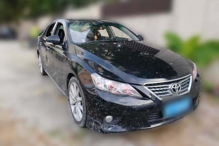 Used Toyota Reiz 2010 2.5V Fashion Elite Edition Front Right 45 Deg