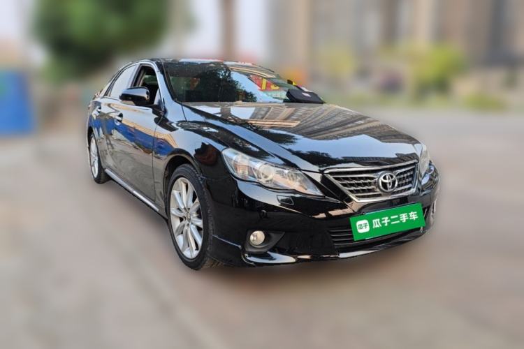 Used Toyota Reiz 2010 2.5V Fashion Elite Edition Front Right 45 Deg