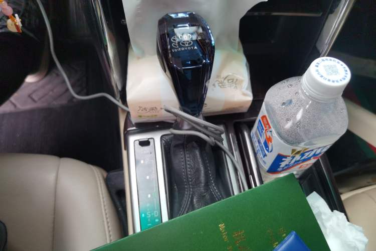 Used Toyota Reiz 2010 2.5V Fengdu Elite Edition Gear Lever