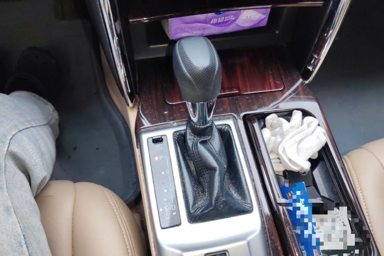 Used Toyota Reiz 2010 2.5S Fengdu Jinghua Edition Gear Lever