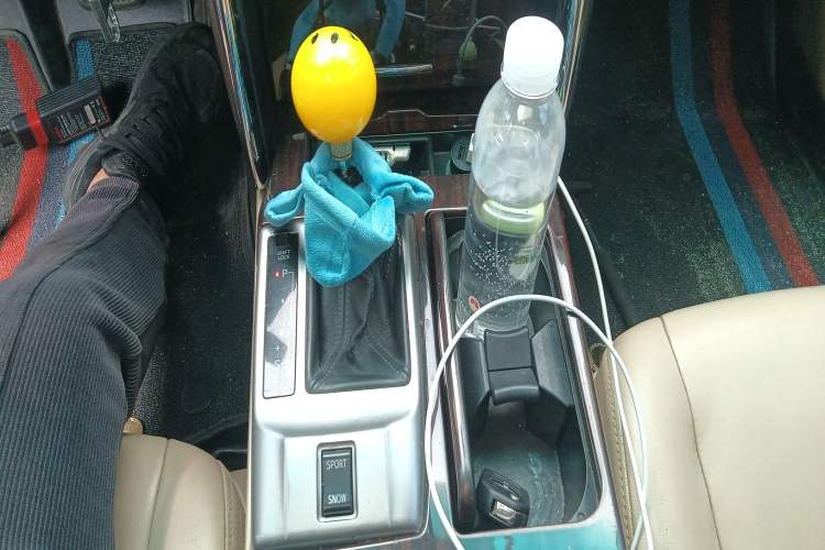Used Toyota Reiz 2010 2.5V Fengdu Elite Edition Gear Lever