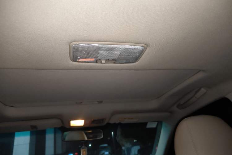 Used Toyota Reiz 2010 2.5V Fengdu Elite Edition Headliner