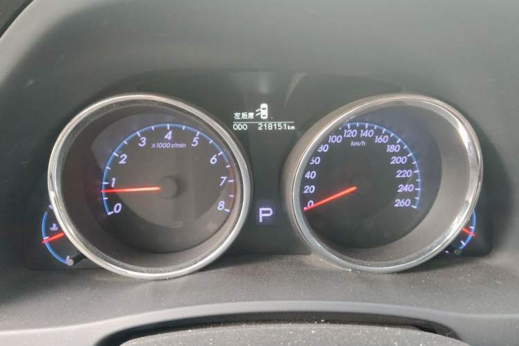 Used Toyota Reiz 2010 2.5S Fengdu Jinghua Edition Instrument Cluster