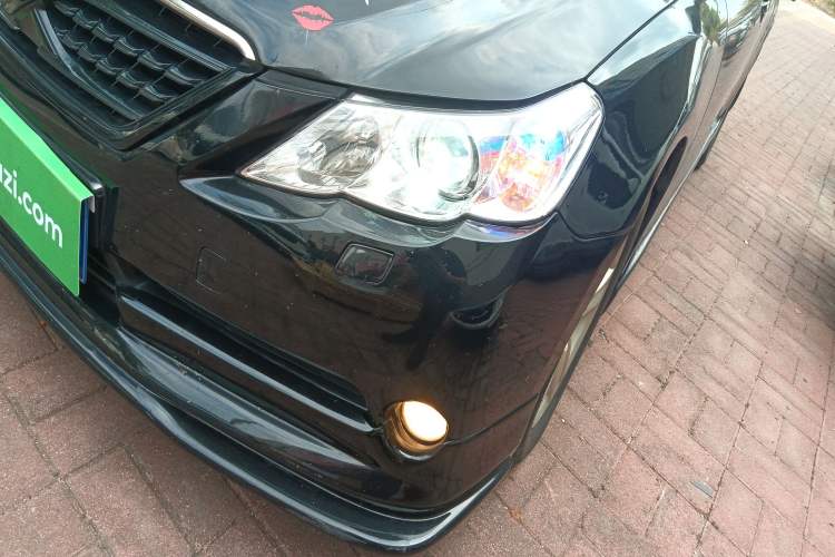 Used Toyota Reiz 2010 2.5V Fengdu Elite Edition Left Front Headlight