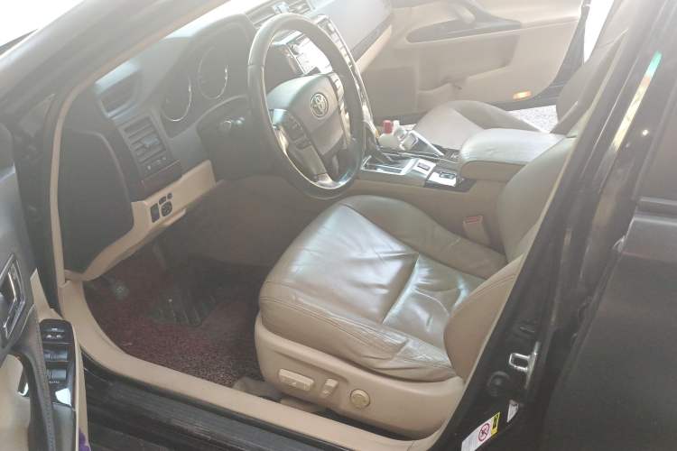 Used Toyota Reiz 2010 2.5V Fengdu Elite Edition Left Front Seat