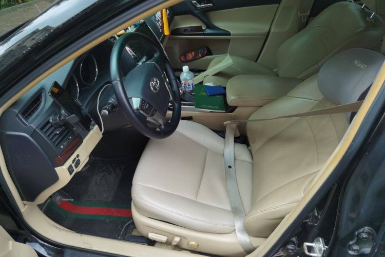 Used Toyota Reiz 2010 2.5V Fengdu Elite Edition Left Front Seat