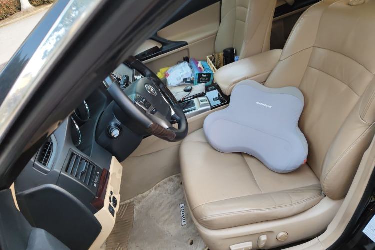 Used Toyota Reiz 2010 2.5V Fengdu Elite Edition Left Front Seat