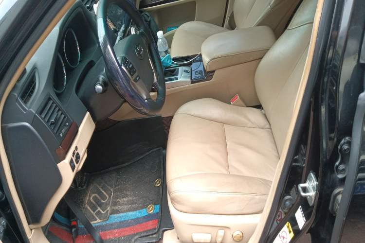 Used Toyota Reiz 2010 2.5V Fengdu Elite Edition Left Front Seat