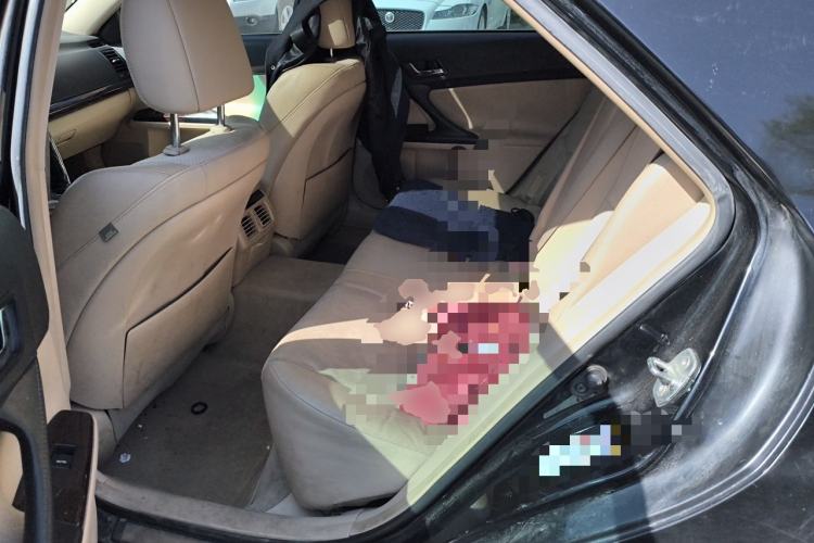 Used Toyota Reiz 2010 2.5V Fashion Elite Edition Left Rear Seat