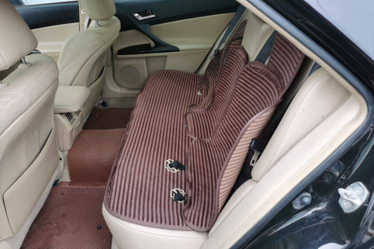 Used Toyota Reiz 2010 2.5V Fengdu Elite Edition Left Rear Seat