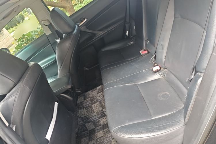 Used Toyota Reiz 2010 2.5V Fengdu Elite Edition Left Rear Seat